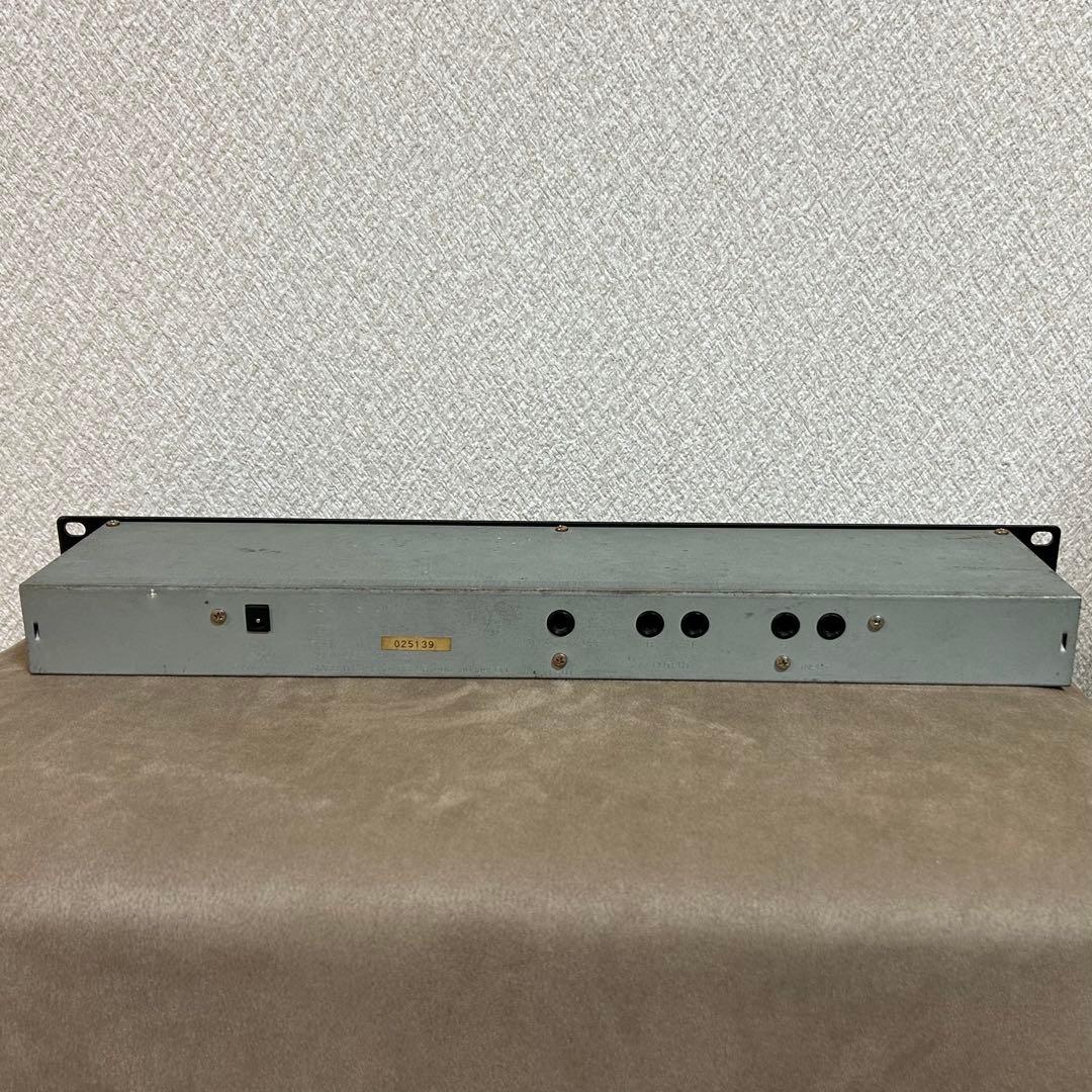 ZOOM Studio 1202 エフェクター 空間 ズーム マルチ ラック