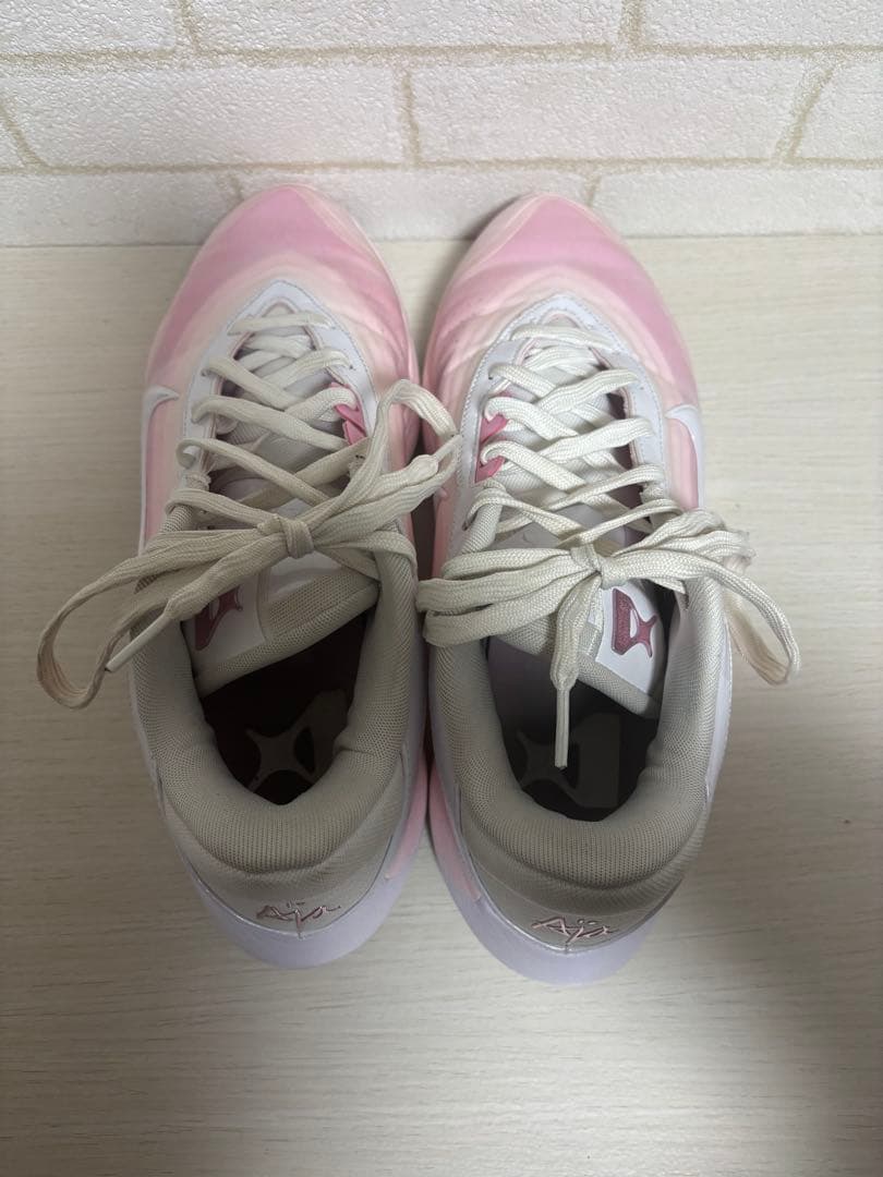 シューズ(男性用) NIKE Aone
