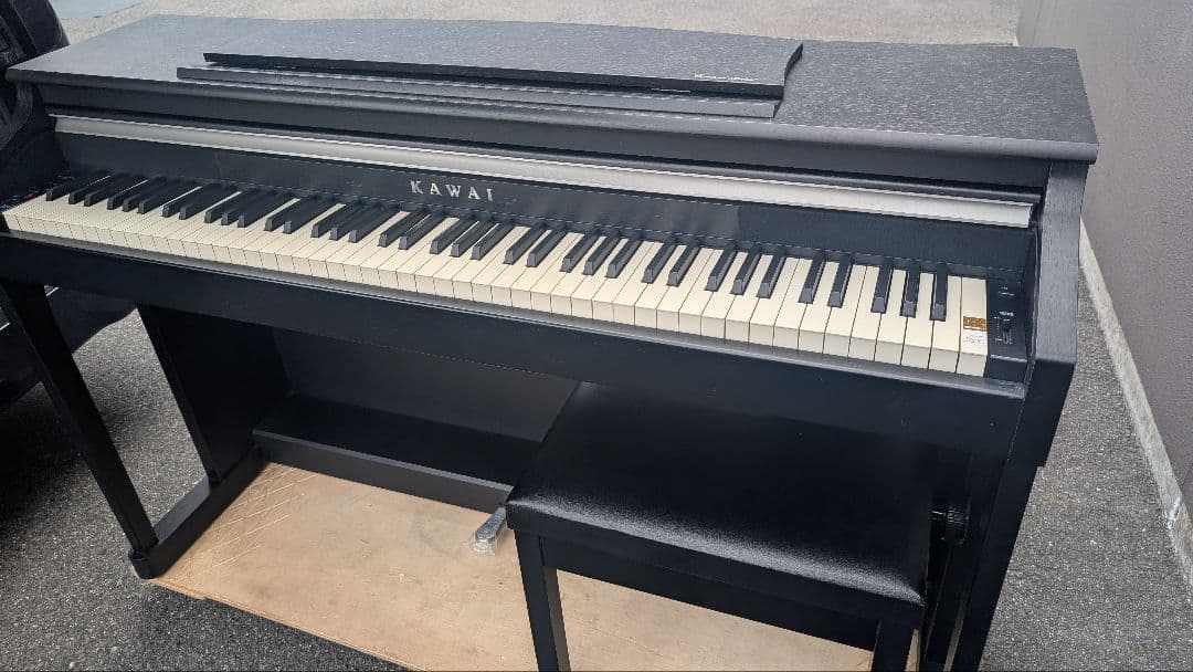 送料込み KAWAI 人気の木製鍵盤 電子ピアノ CA15B 2013年製激美品