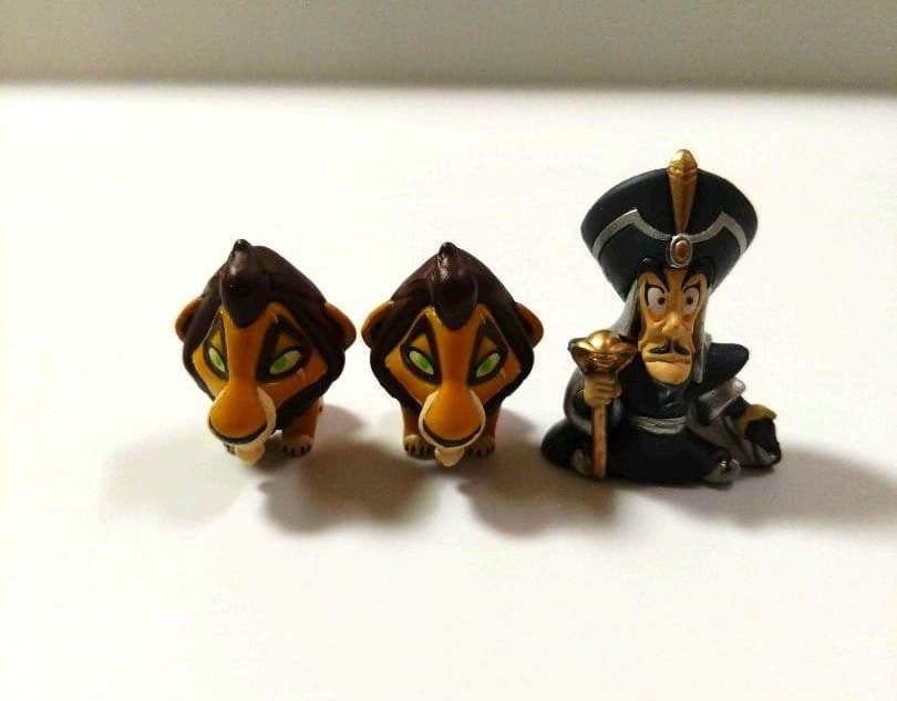 ディズニー ヴィランズ ミニ フィギュア セット クルエラ マレフィセント 他