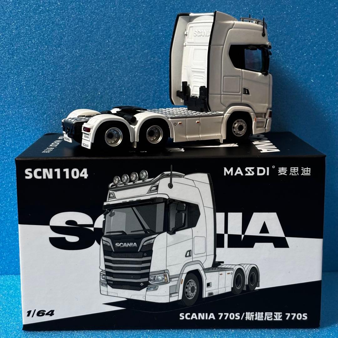 1/64 マスディ　スカニア　トラック　トレーラーヘッド　ミニカー　ホワイト　白