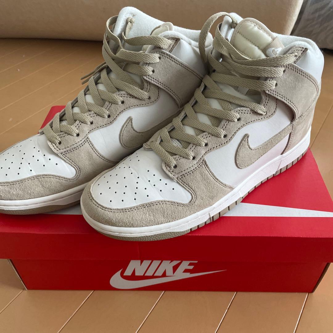 NIKE Dunk High ホワイト/ベージュ
