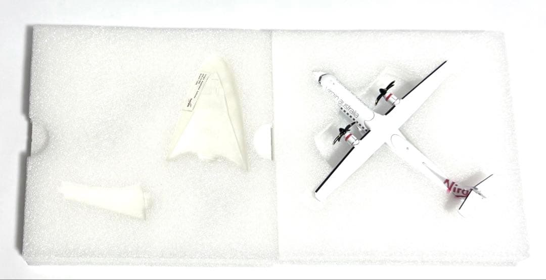 航空機・ヘリコプター herpa 1/200 ATR-72-500 Virgin Australia