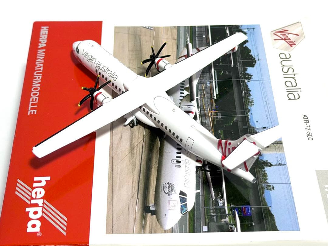 航空機・ヘリコプター herpa 1/200 ATR-72-500 Virgin Australia