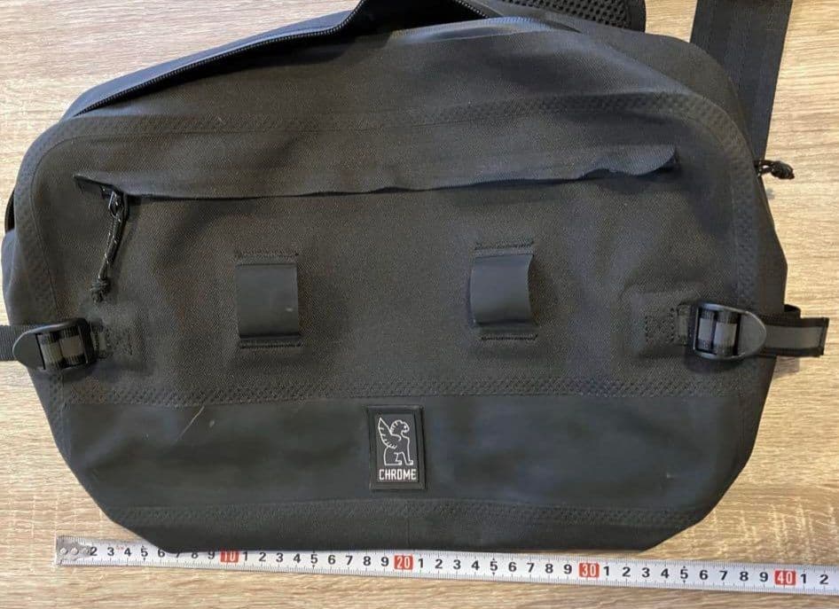 ★CHROME ・クローム BG-258 URBAN EX SLING 10L