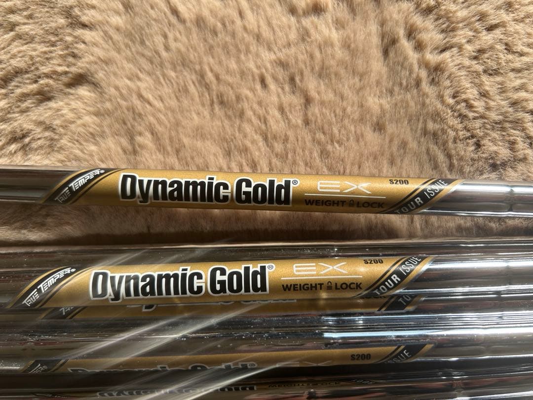 Dynamic Gold EX s200 8本セット