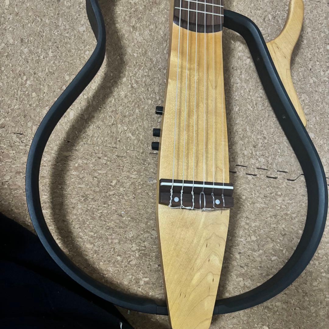 【美品】YAMAHA SLG-100 サイレントギター アコギ〈102〉