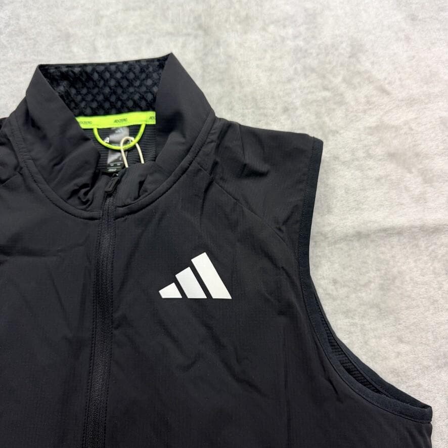 Mサイズ 新品 adidas ADIZERO ランニング ベスト