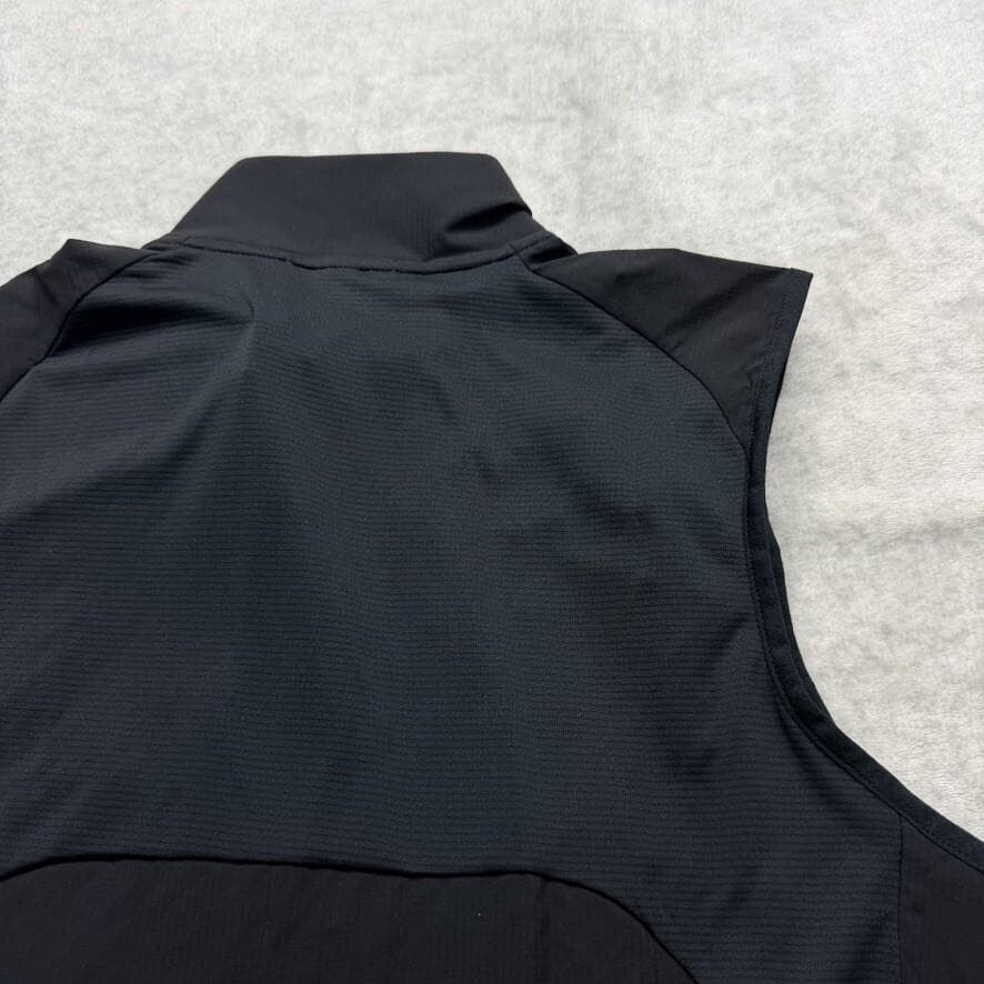 Mサイズ 新品 adidas ADIZERO ランニング ベスト