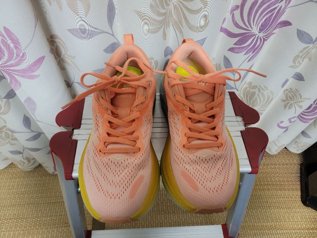 HOKA ONEONE ボンダイ8 ランニングシューズ