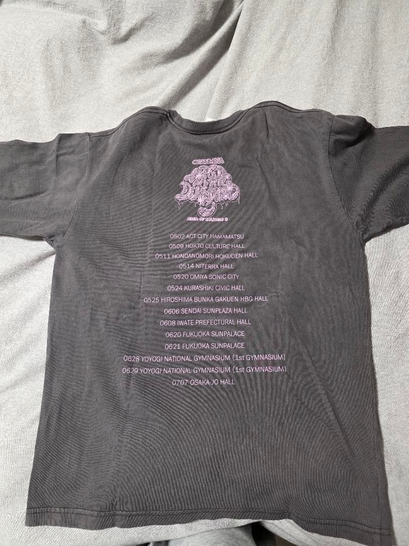 ちゃんみな黒Tシャツ