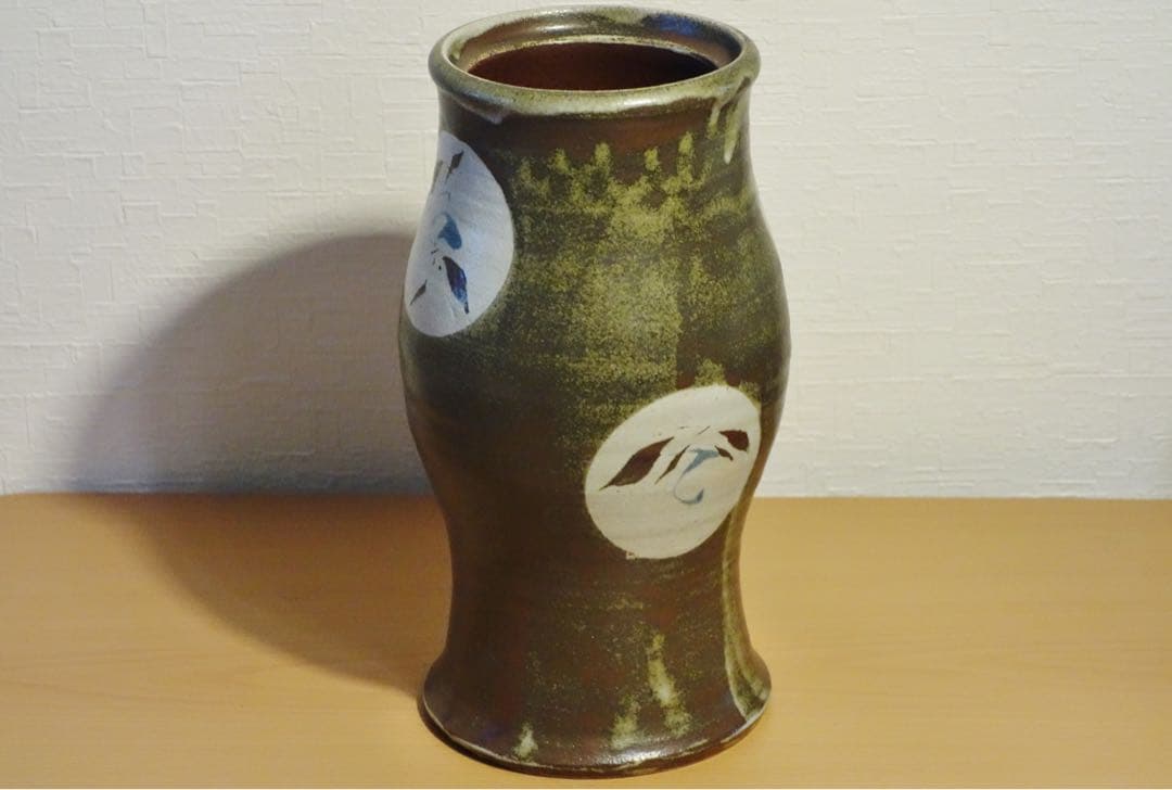 未使用保管品　益子焼　明石庄作　鉄釉花紋花生　花瓶　濱田庄司師事　フラワーベース