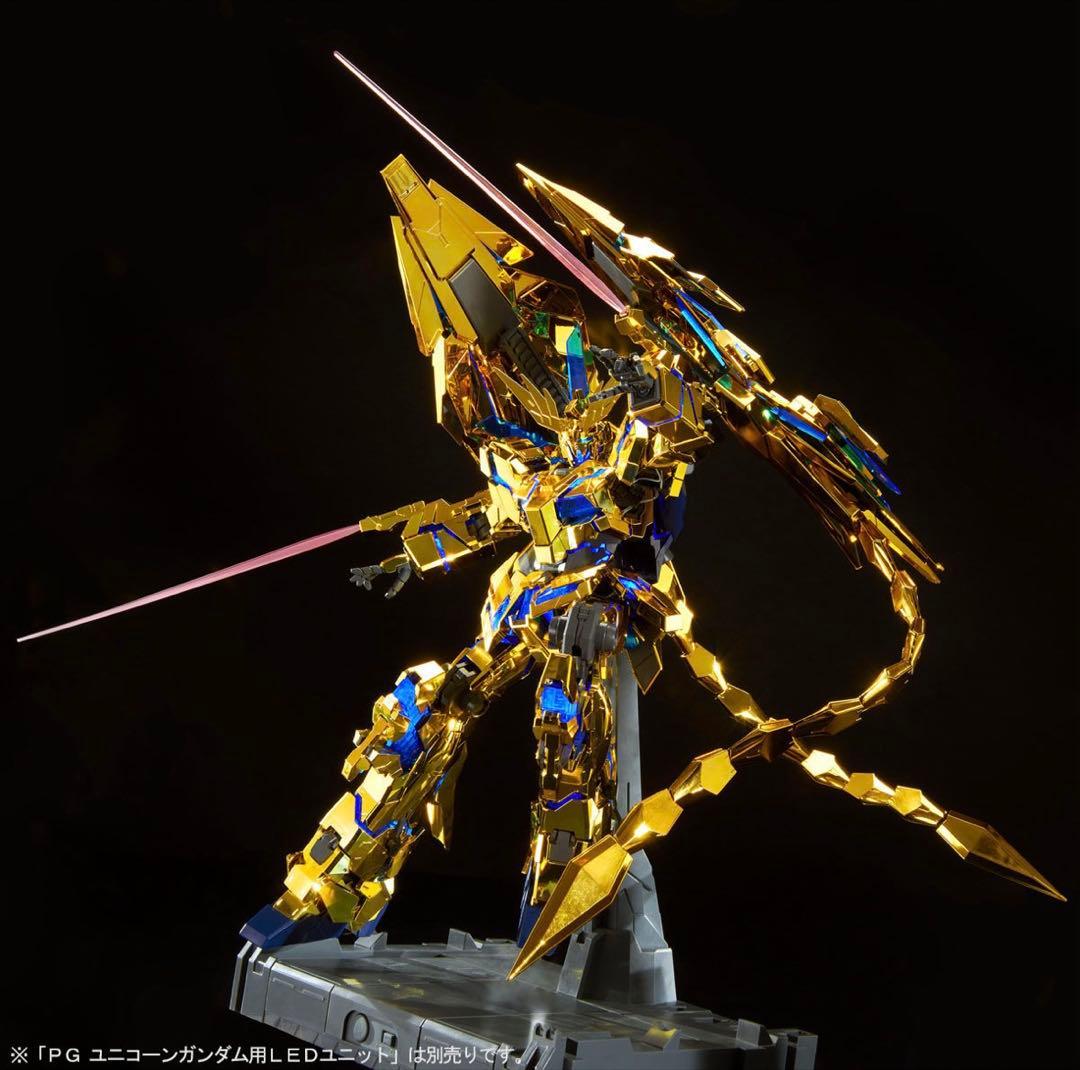 PG 1/60 ユニコーンガンダム3号機フェネクス(ナラティブＶｅｒ．)