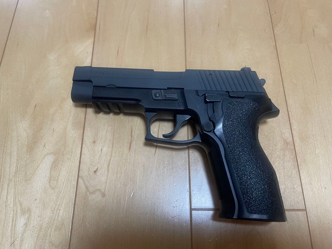 東京マルイSIG SAUER P226E2