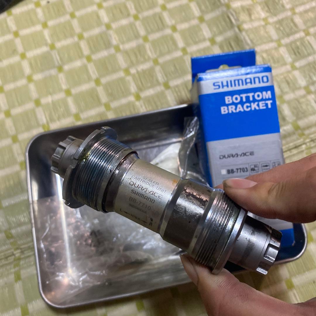 試走のみ　shimano dura-ace　bb-7710　ピスト njs 競輪