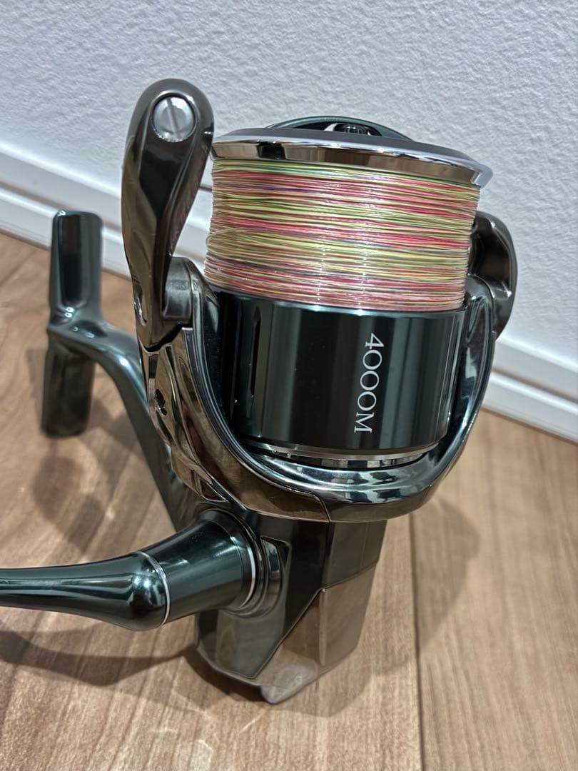 シマノ(SHIMANO) スピニングリール 22 ステラ　4000M