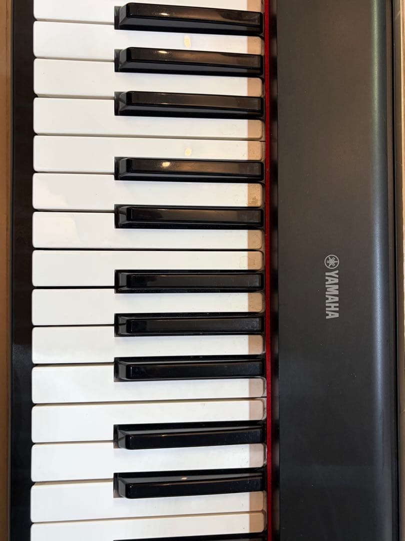 Yamaha 61鍵盤電子ピアノ np-11 ピアジェーロ　中古