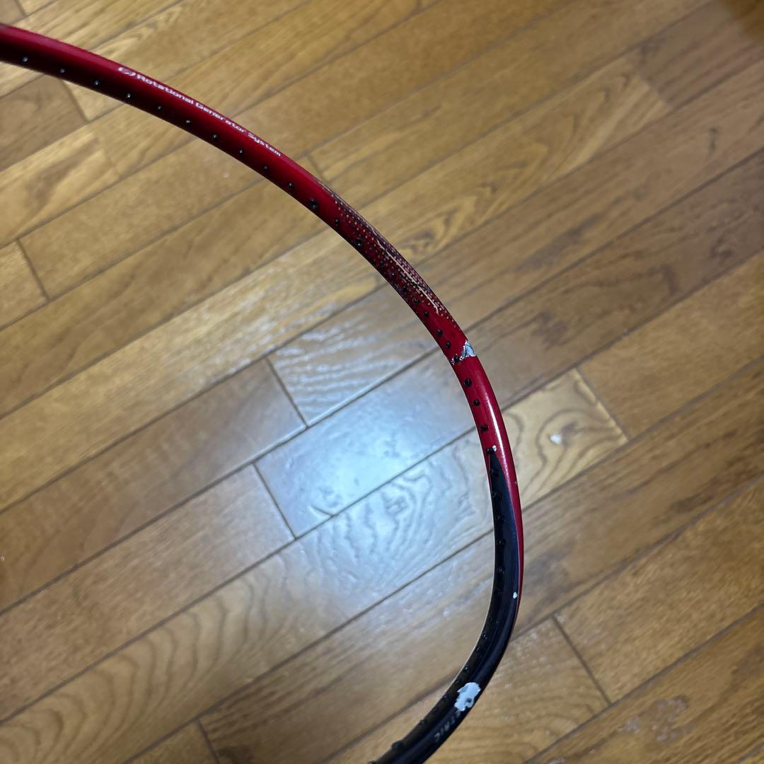 アストロクス88D 4UG5 折れたラケット