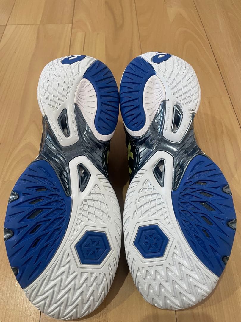 asics メタライズ　バレーボールシューズ ネイビー/イエロー　27.0cm