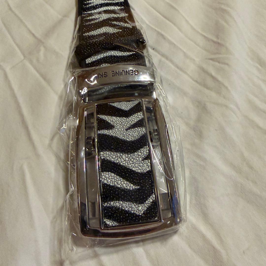 スティングレイ ベルト キャビア加工 エイ革 ガルーシャ ゼブラ柄