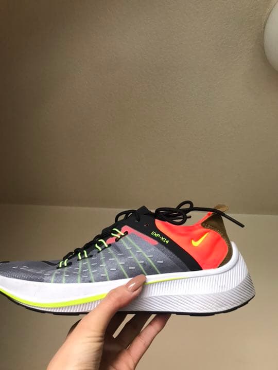 NIKE ナイキ