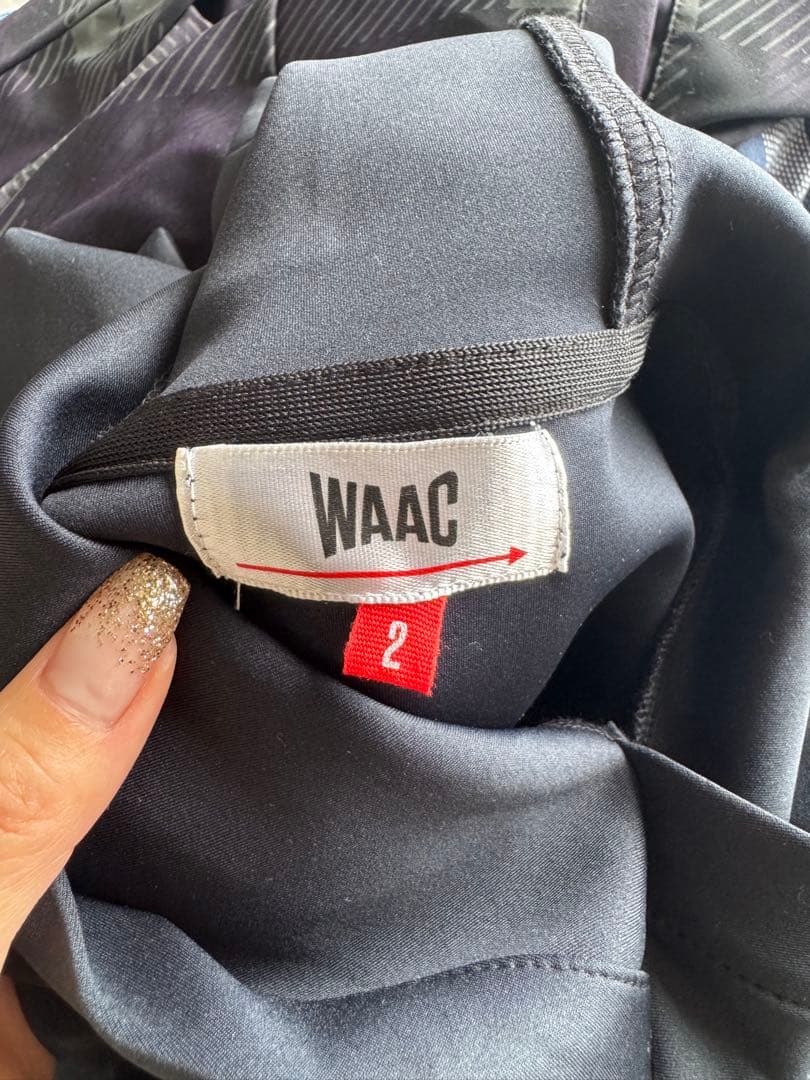 美品　waac ワックWOMEN フード付き半袖シャツ　M
