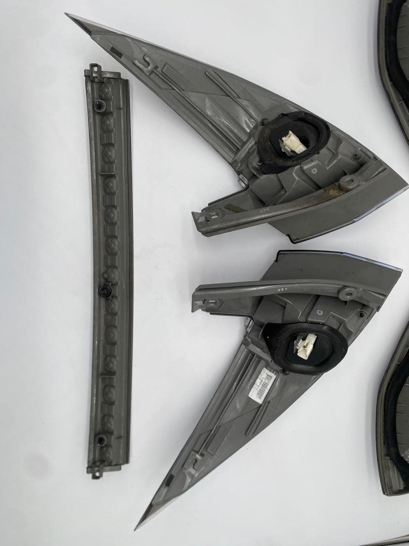 トヨタ エスティマ 50系 LEDテールランプ左右セット　ACR50 GSR55