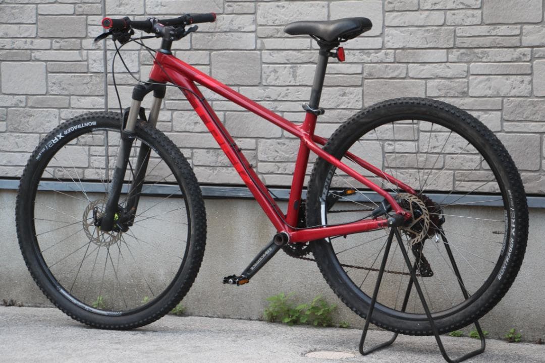 引き取り限定♪人気のTREK♪エクスカリバー8♪前後油圧式ディスクブレーキ装備♪