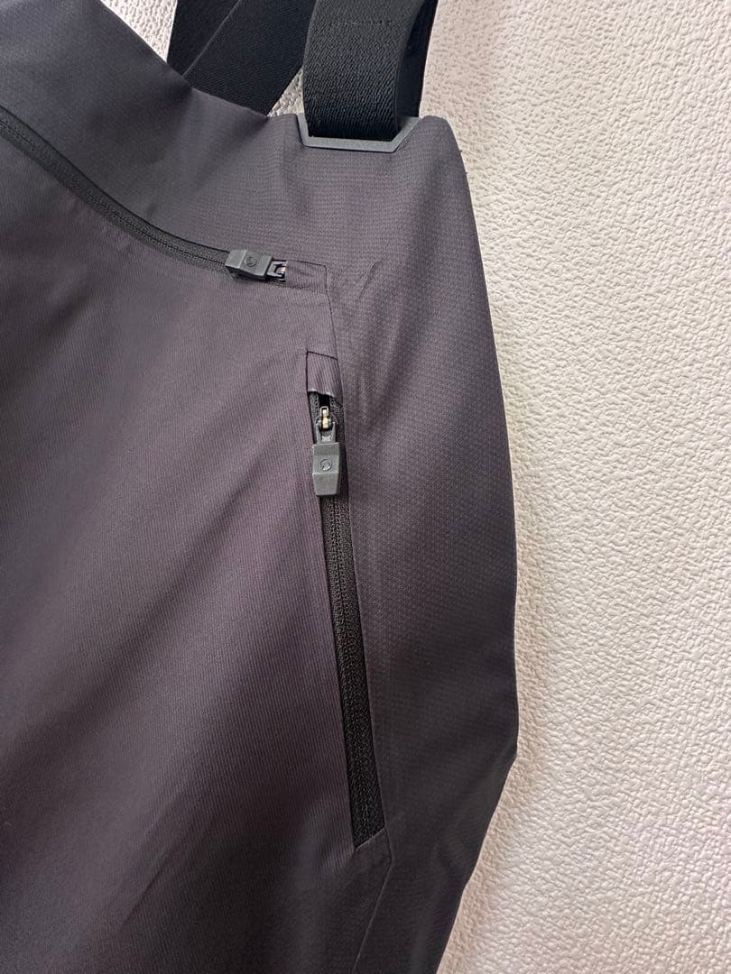 THE NORTH FACE フューチャーライトブリガンディンビブ