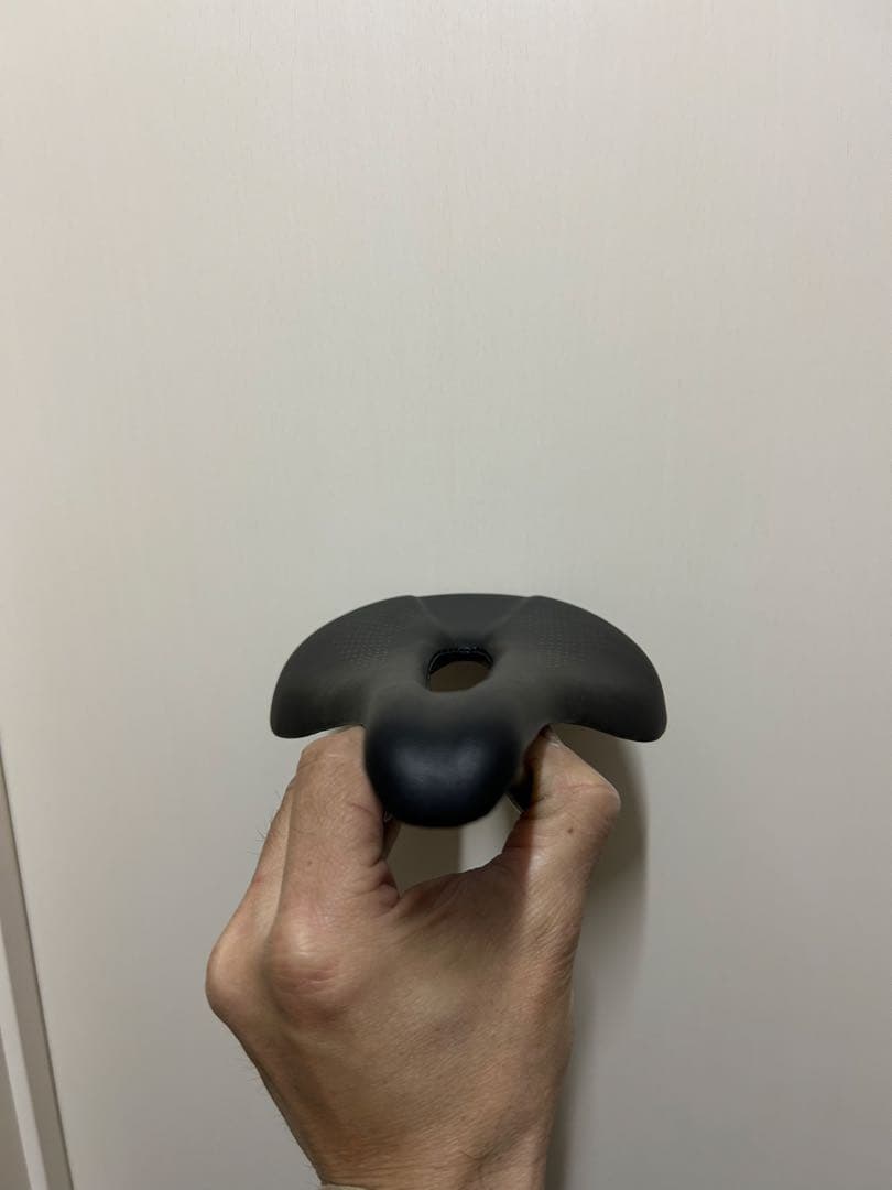 TNI Lite Fly II ライトフライ2 サドル　143mm