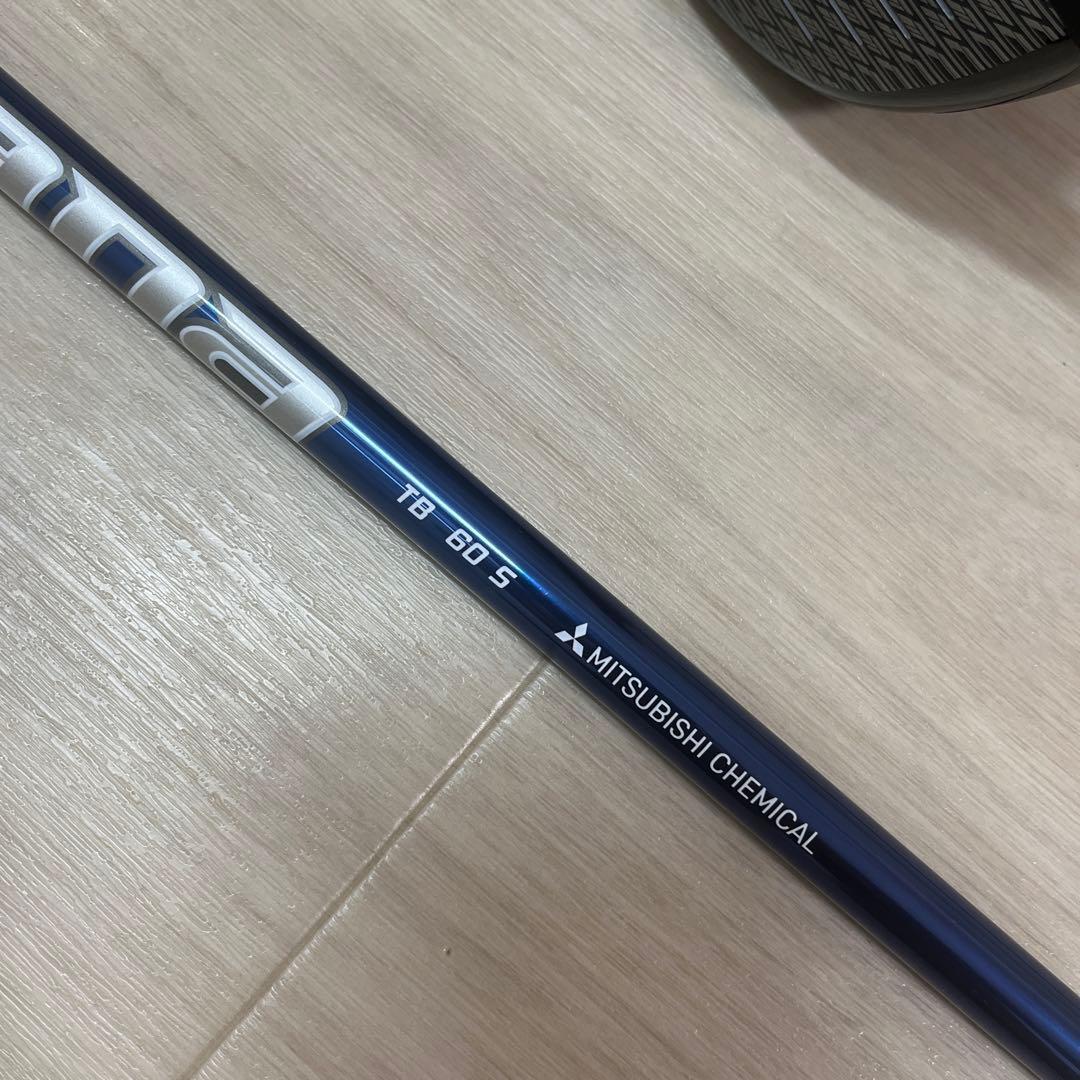 B1ST 9.5度、TB60S、（おまけ）他のモデルの純正ヘッドカバー付