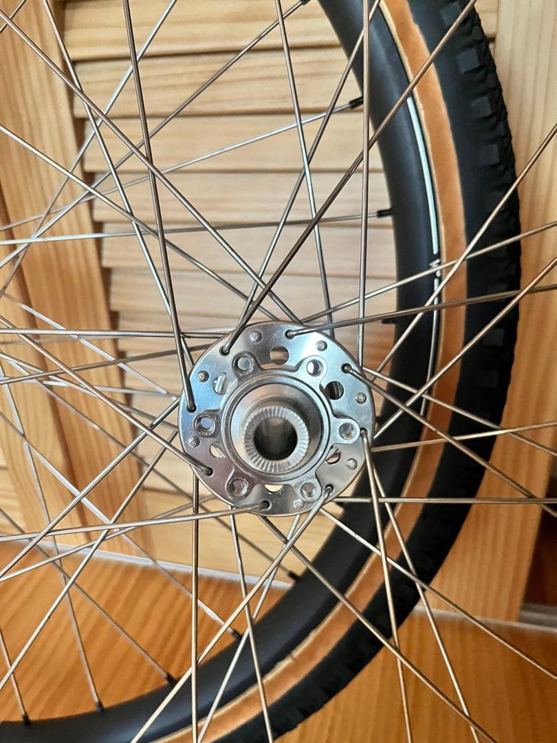 WHITE INDUSTRIES 650b/32H リムホイール　セット説明必読
