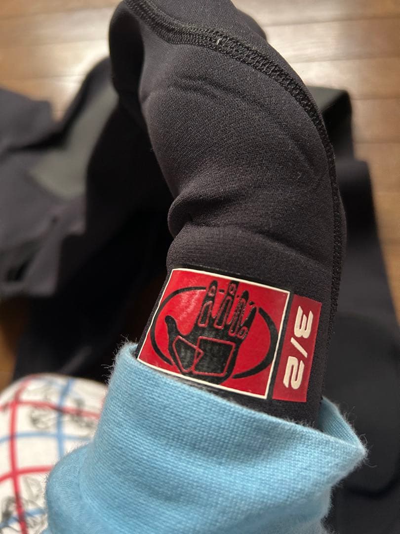 BODY GLOVE キッズ　ウェットスーツ　フルスーツ