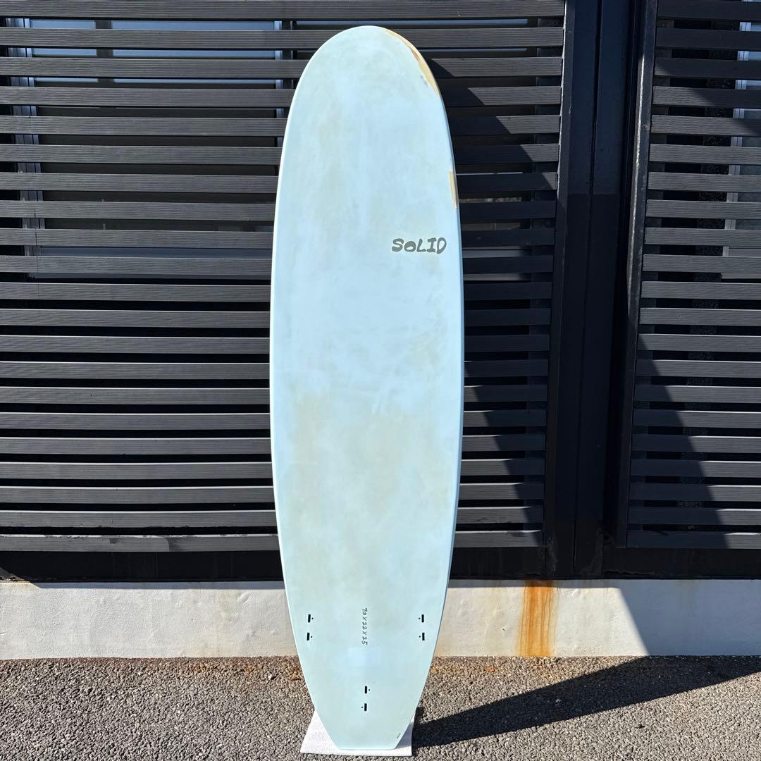 【テイクオフからターン練習まで出来る】　7'0\" SOLIDミッドレングス