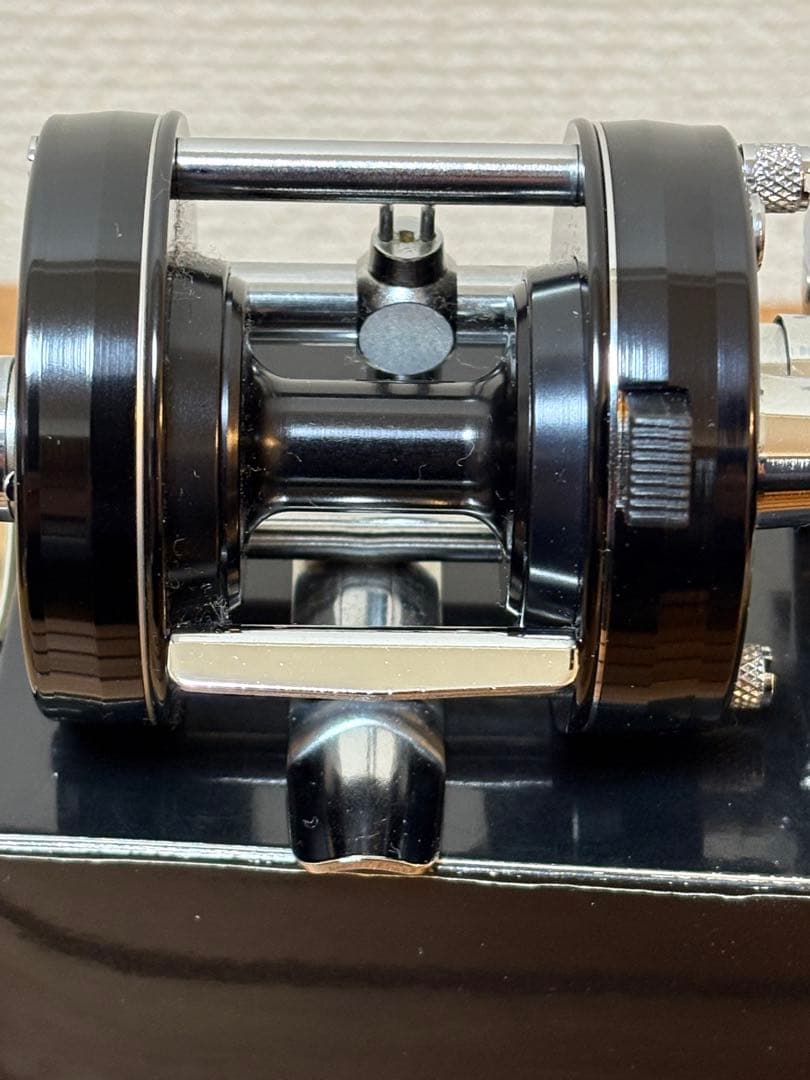 ABU アンバサダー2500Cブラック