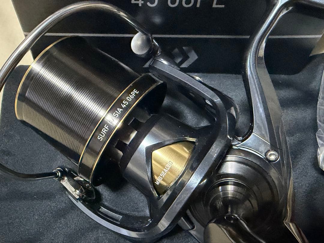【美品】ダイワ21サーフベーシア45 06PE & PEライン0.6号×250m