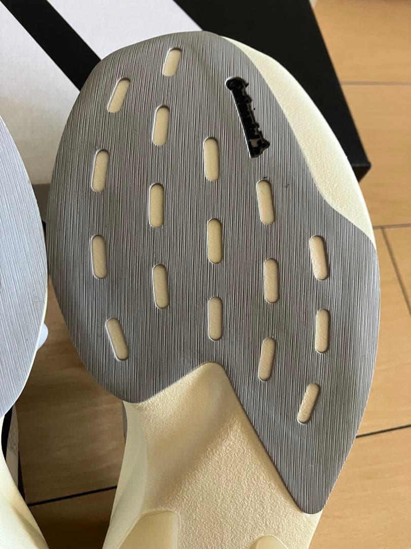 【25.0cm】 アディゼロ EVO SL