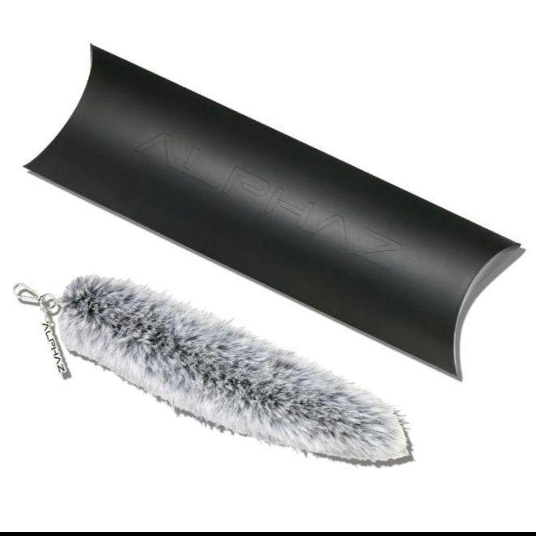 XG　Big Tail Charm　ビッグテイルチャーム　グッズ　テイルチャーム