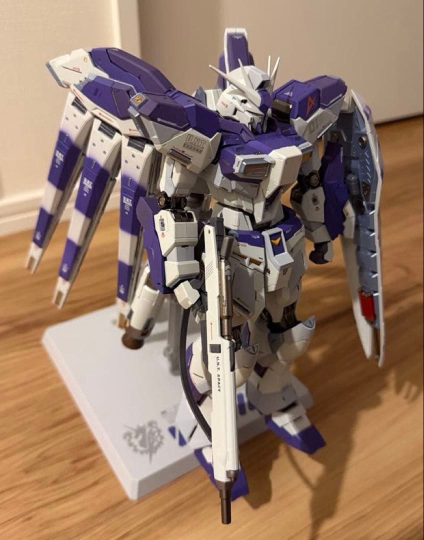 L BUILD Hi-νガンダム