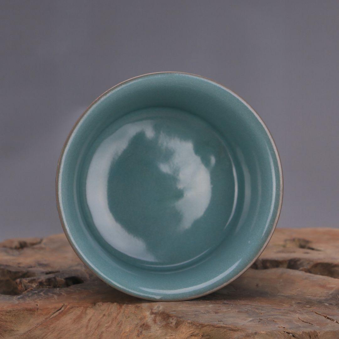 雪花玄紋三足鼎 香炉 磁器 香道具 装飾品 現代工芸品 美術品