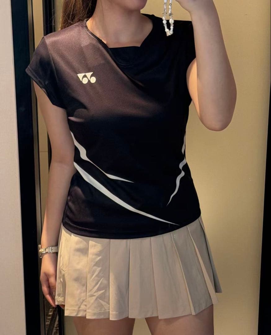 YONEX バドミントンシャツ 黒 ストライプ 20998y