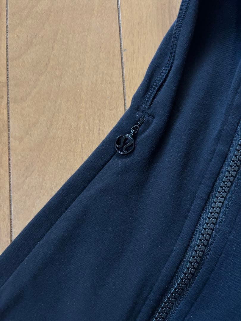 ブラック ジップアップ ヨガジャケット