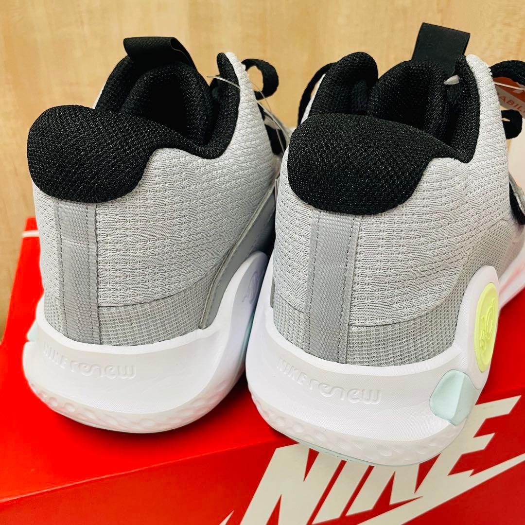 【新品】バッシュ バスケットボール バスケット シューズ 26cm NIKE