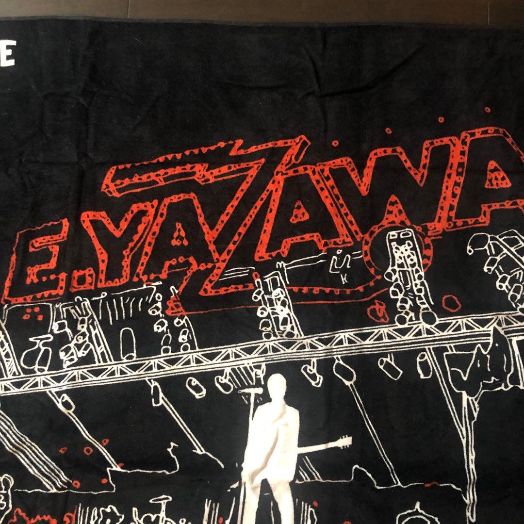 E.YAZAWA ライブタオル 黒 赤