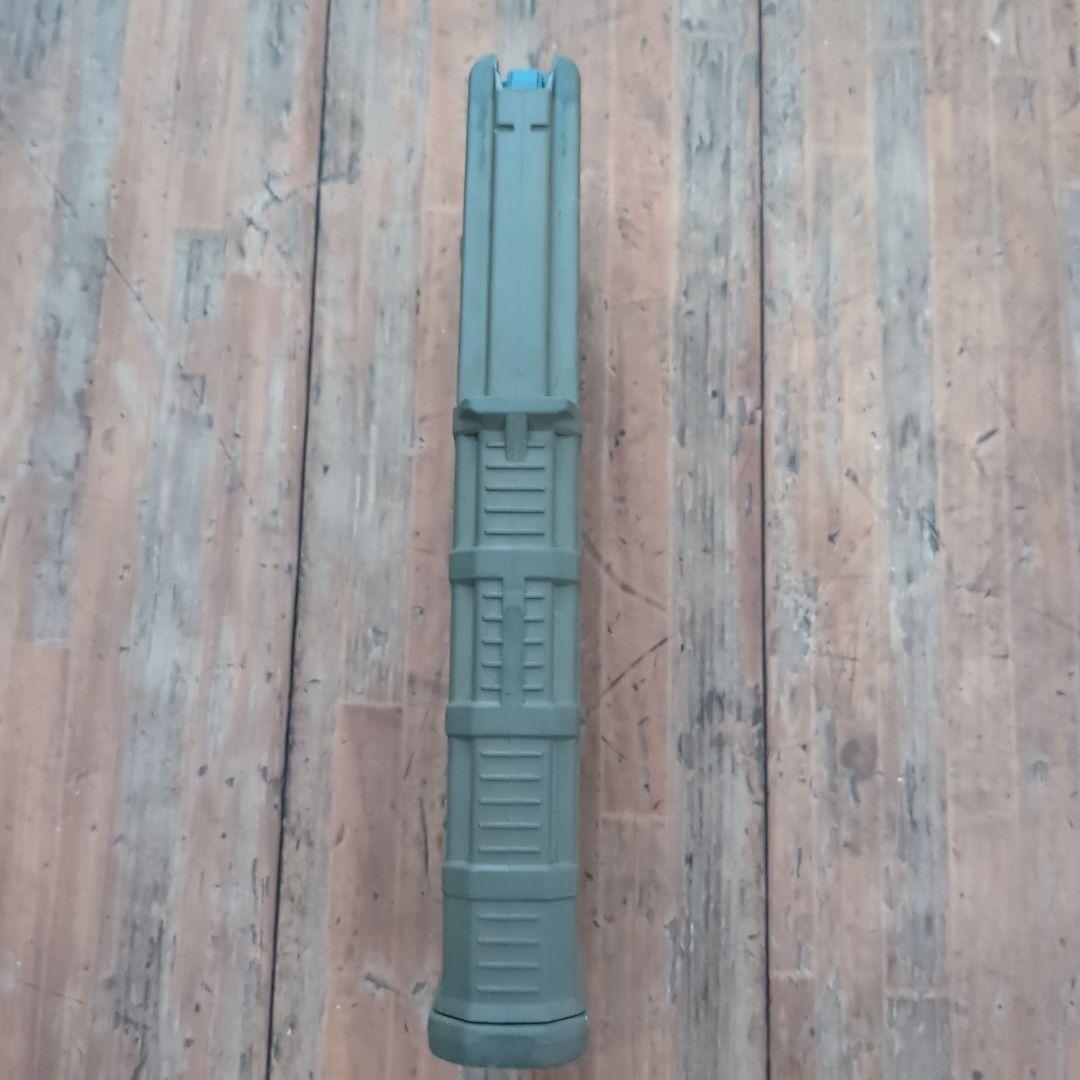 米軍　MAGPUL PMAG M4 両窓 5.56mm 30連 マガジン　⑧