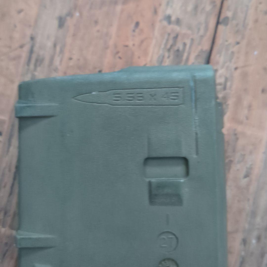 米軍　MAGPUL PMAG M4 両窓 5.56mm 30連 マガジン　⑧