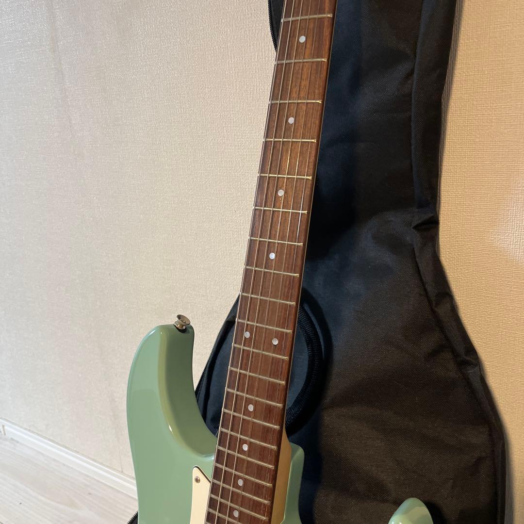 ヤマハ PACIFICA PAC112V