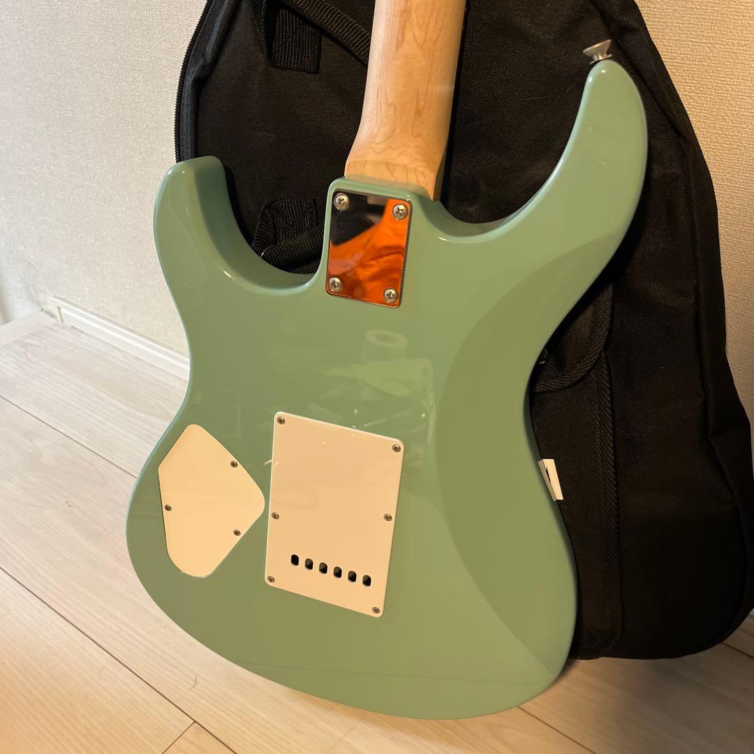 ヤマハ PACIFICA PAC112V