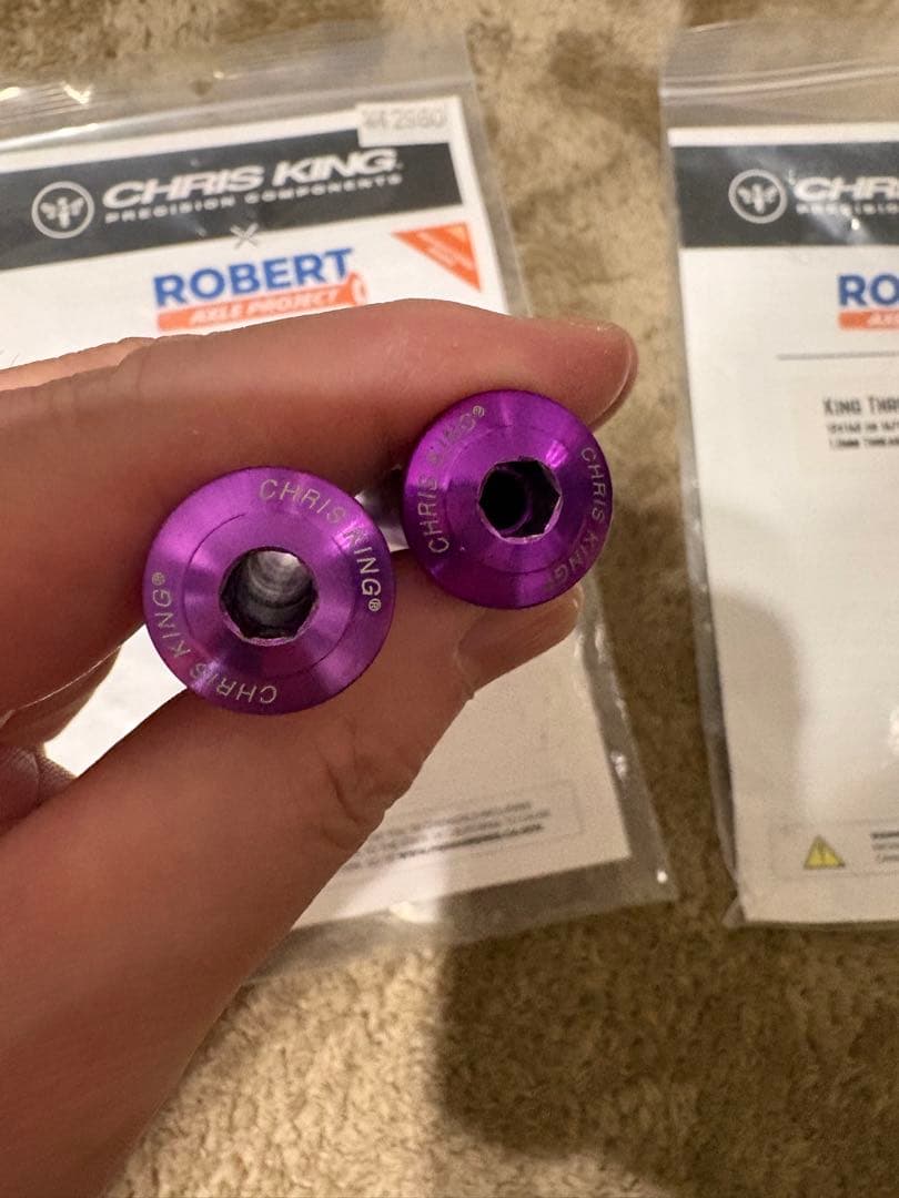 クリスキング スルーアクスル ロバートアクスル 2本セット