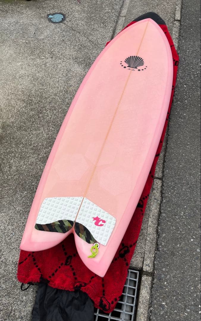 Kazuma Aika オンフィンフィッシュボード 湘南手渡し限定